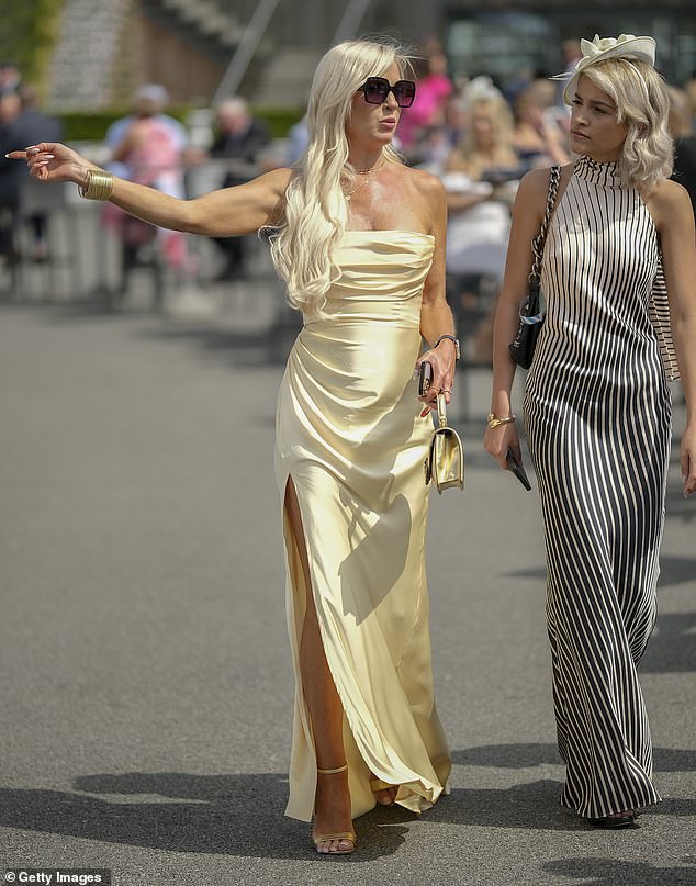 ladies day at chester races kicks off with very glamorous ensembles