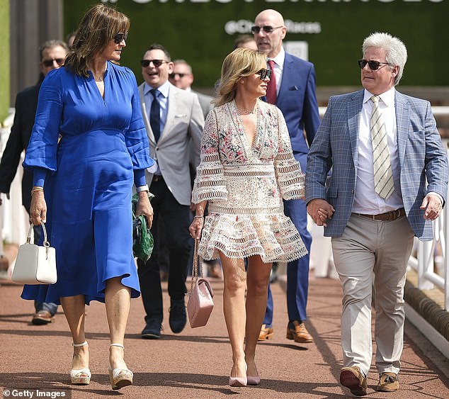 ladies day at chester races kicks off with very glamorous ensembles