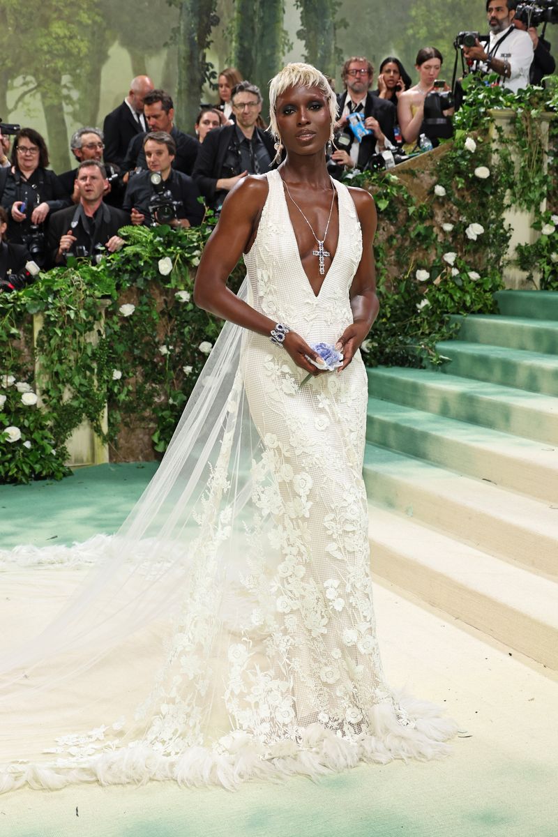 jodie turner-smith says her met gala dress was inspired by her divorce from joshua jackson