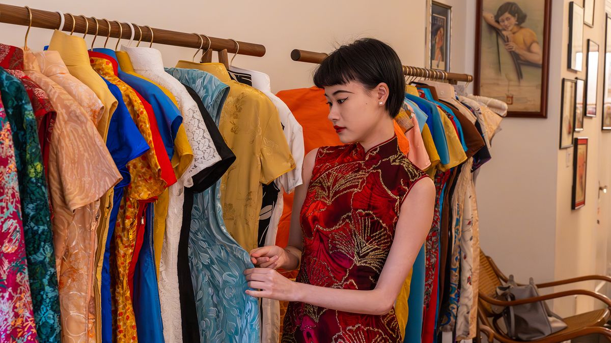 amazon, the feminist roots of the chinese qipao