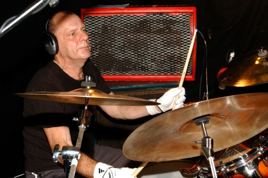 dennis thompson, mc5 drummer and last surviving original member, dead at 75