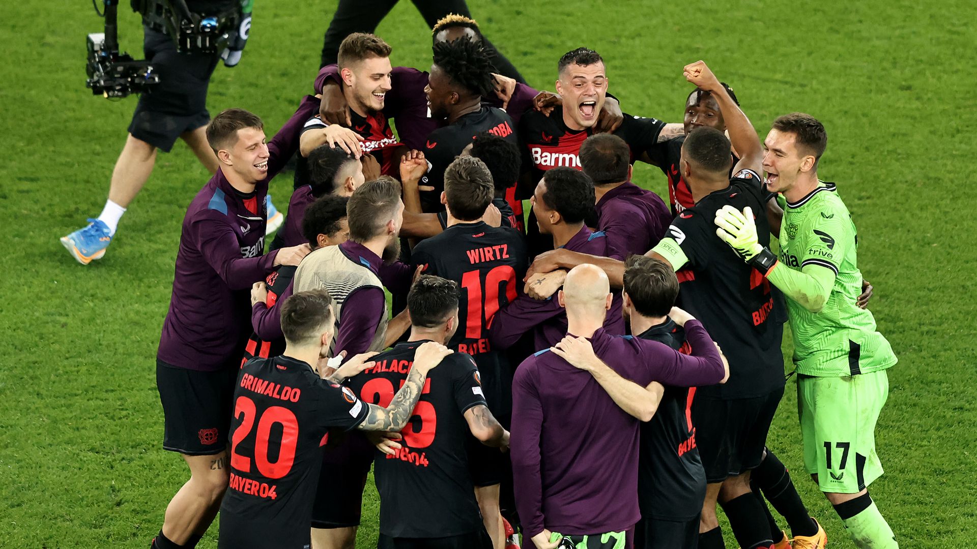 History-makers! Another Stunning Late Comeback Sees Bayer Leverkusen ...