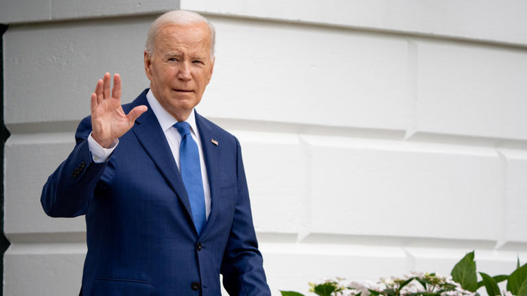 President Biden's visit to Seattle expected to disrupt flights, road traffic this weekend