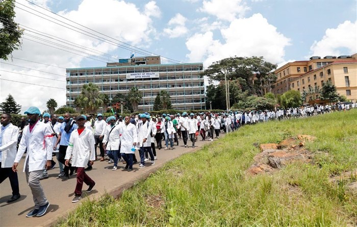 kenyan government doctors sign agreement to end strike