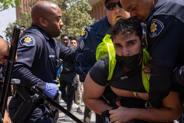 Photo essay captures month of chaos at USC, UCLA, colleges nationwide