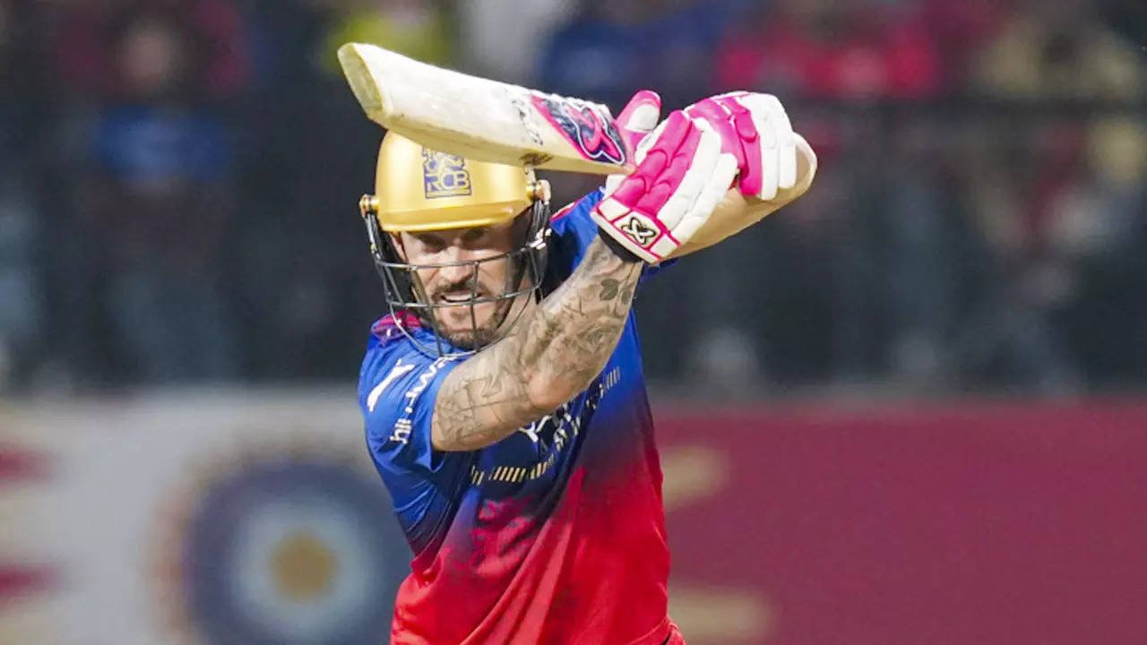 'we were making the same mistakes...': skipper faf du plessis after rcb's fourth consecutive win