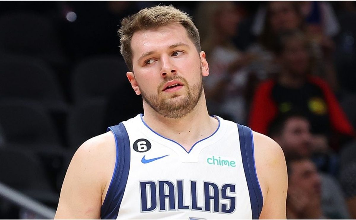 mavericks coach says players don't want to play with luka doncic
