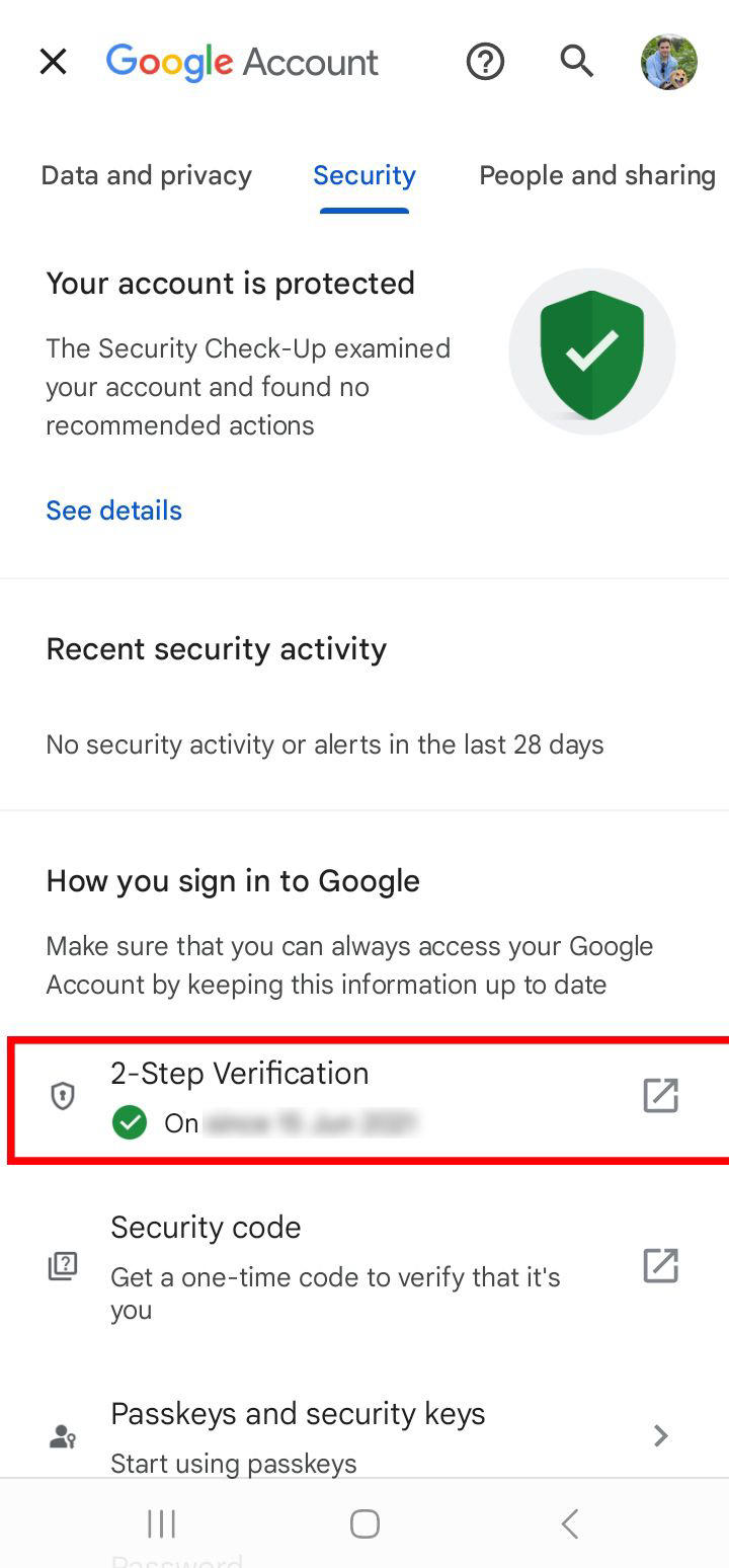 Google Account security settings showing two-step verification enabled and no recent security alerts.