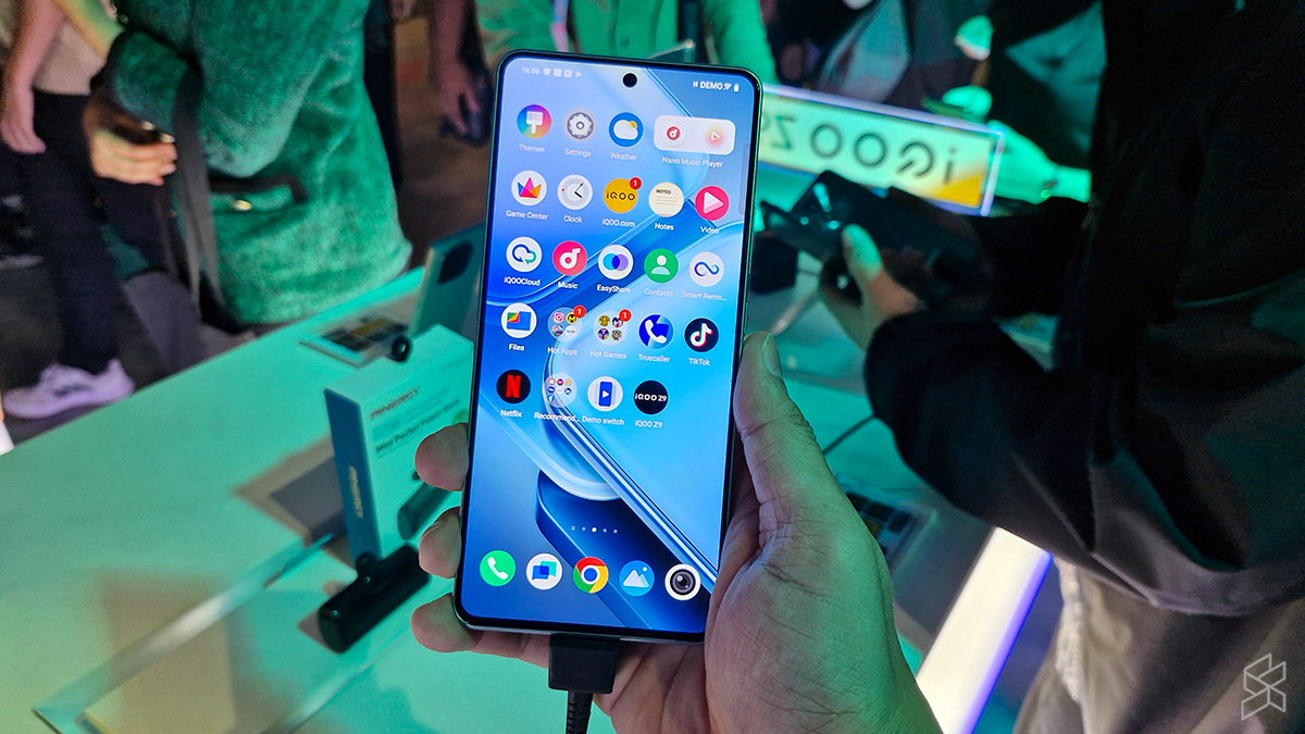 android, iqoo z9 malaysia: snapdragon 7 gen 3, 50mp camera and 144hz display for rm1,399