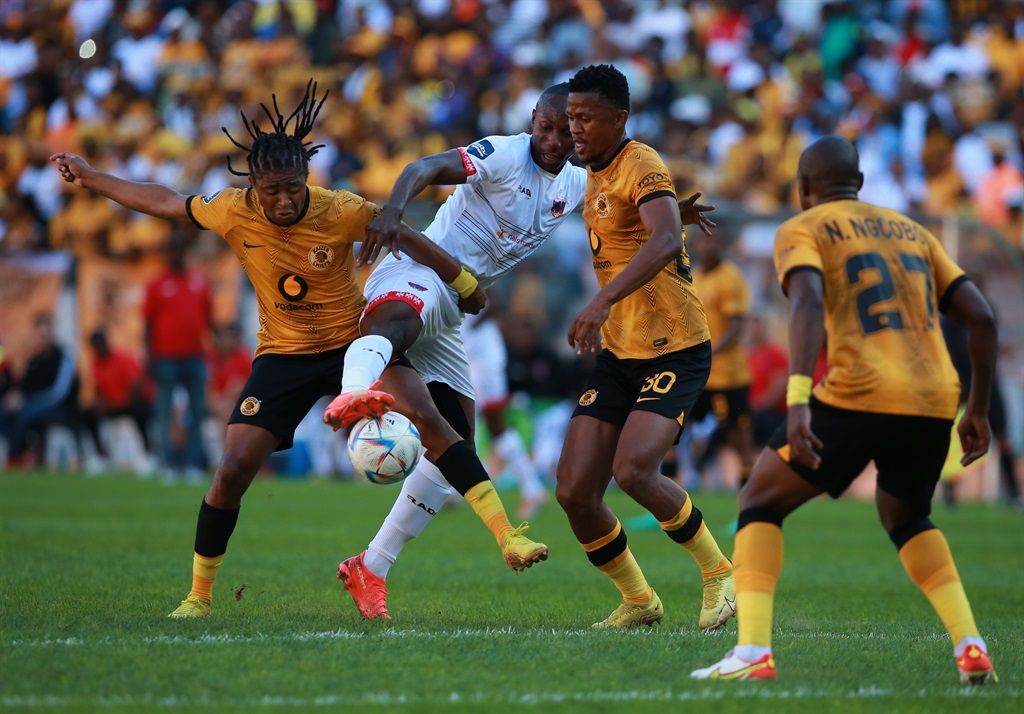 kaizer chiefs star rejects new deal, decides to leave the club-report