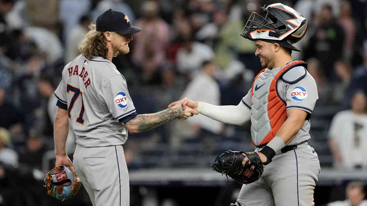 mlb roundup: astros hold off yankees to avoid series sweep