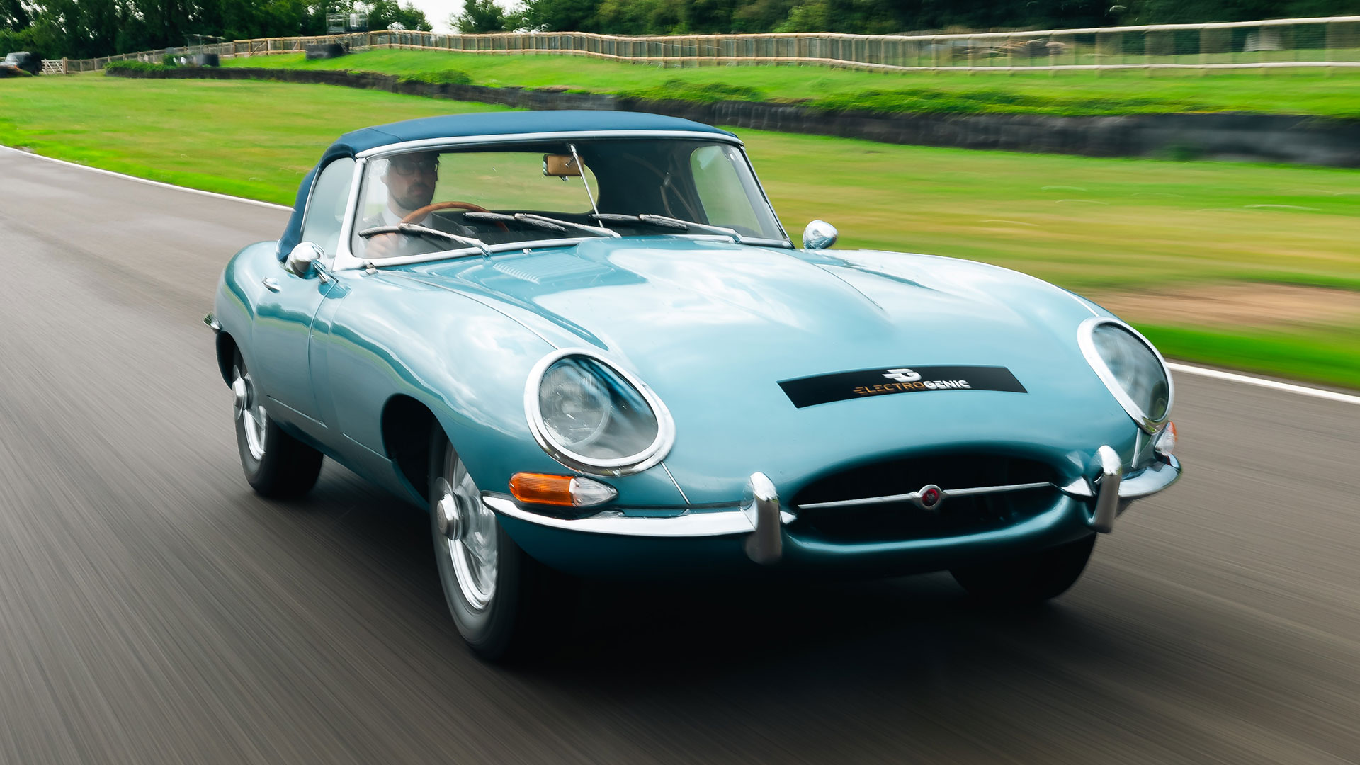 the uk government wants your views on the future of classic cars