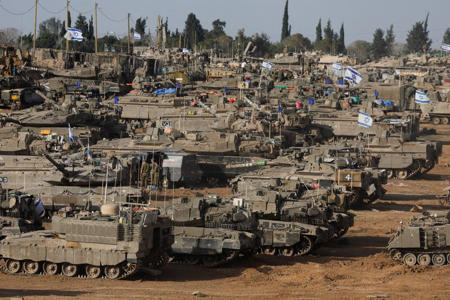 UN sounds alarm over aid as Israel pushes assault into Rafah<br><br>