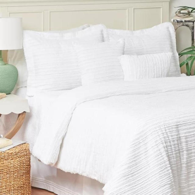 wayfair's 72-hour clearout sale has incredible finds up to 86% off