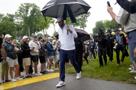 Scottie Scheffler, from the course to jail and back: what to know about his PGA Championship arrest<br><br>