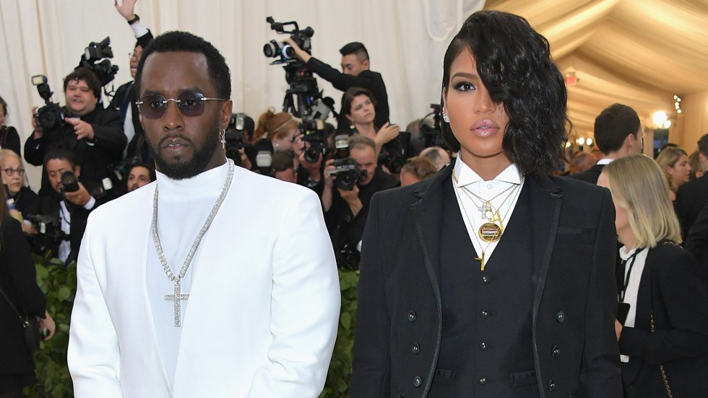 Sean "Diddy" Combs Allegedly Attacking Ex-Girlfriend Cassie In New 2016 ...