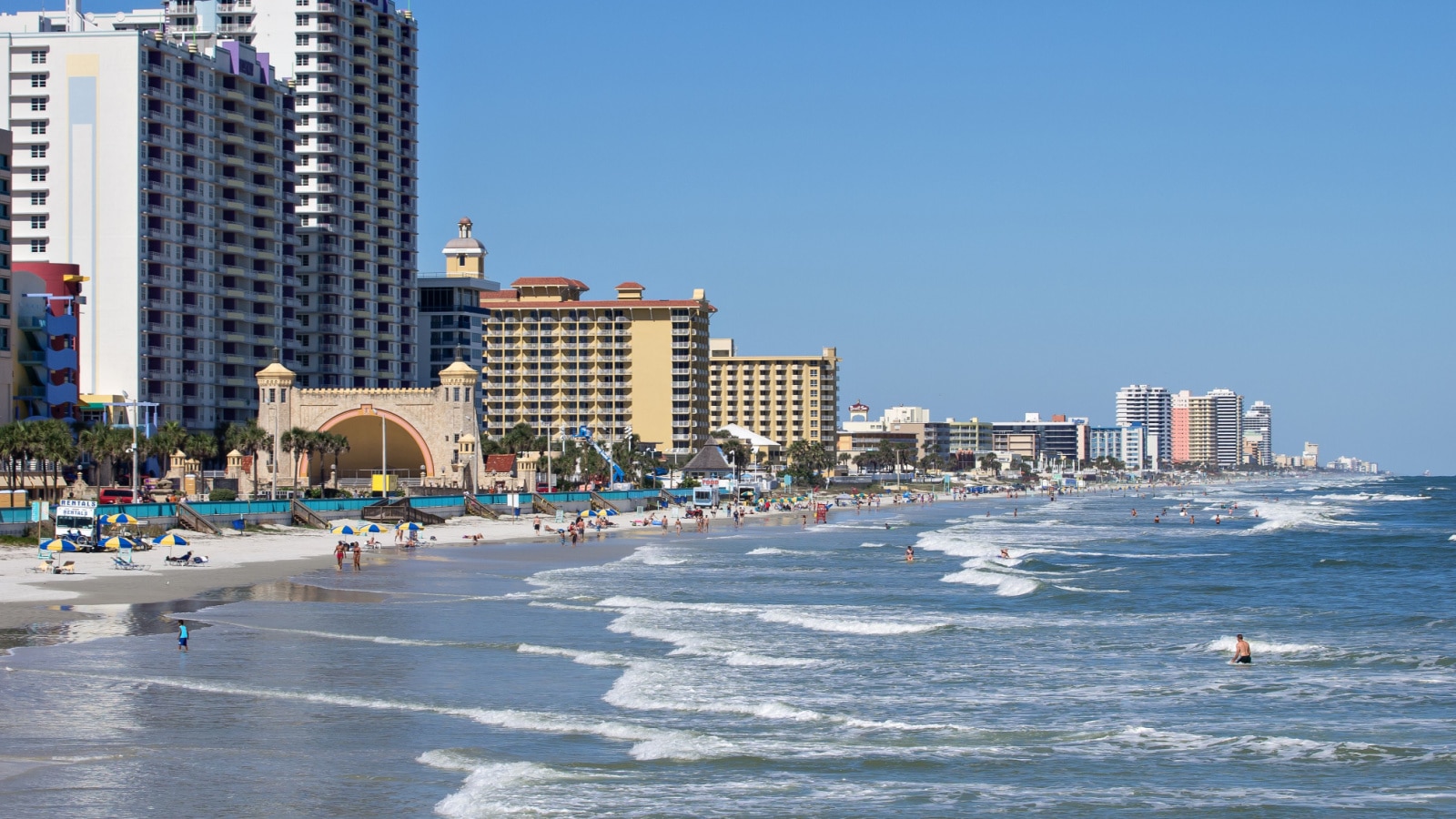 <p>Daytona Beach, Florida, is a tourist destination. But visiting this city as a vacation place may not be everyone’s cup of tea. One visitor said, “It’s like a permanent carnival plus some street preachers, people of Walmart, and homeless teens. It also smells like diesel fuel, feet, beer, and cigarettes.”</p>