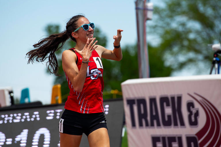 Liberty Common running star Isabel Allori is the Coloradoan's Female ...