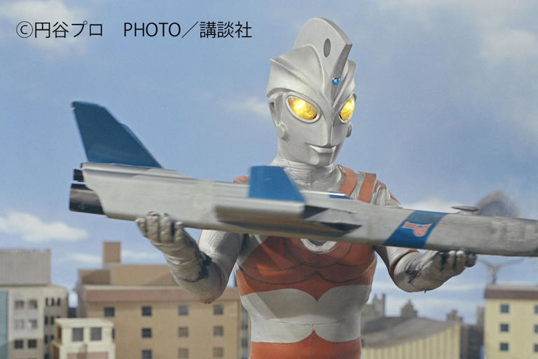 PLAMODEL【ウルトラマン（Aエース・レオ）メカ3種セット 連結