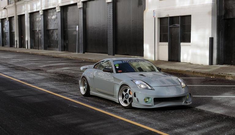 Porsche-Inspired Nissan 350Z Gets a Tuned 997 Counterpart