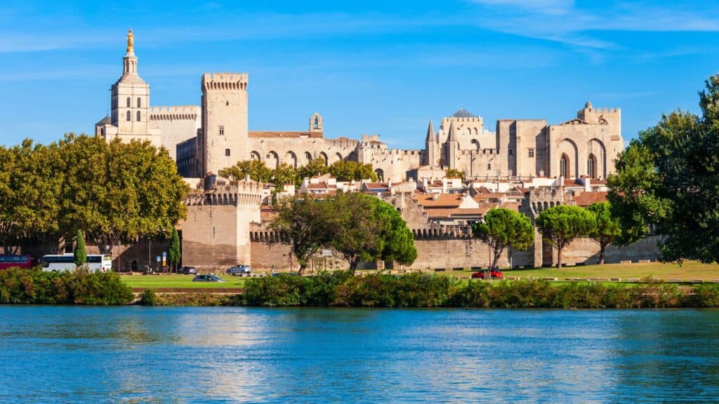 <p>Avignon is a popular destination for its Provençal food, historical museums, and the Avignon Festival, which takes place every summer and features performing arts. The Palace of the Popes, the largest Gothic palace in the world, is one of Avignon’s most well-known landmarks, along with its beautiful gardens.</p>
