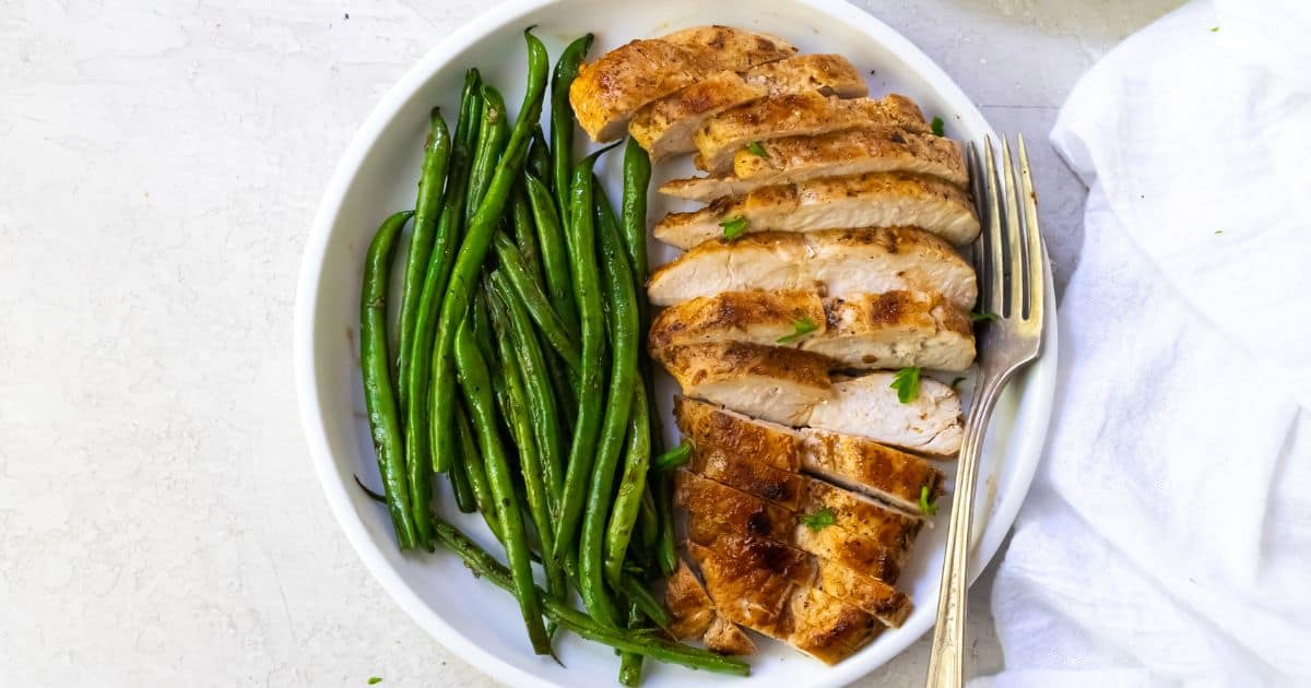 <p>Savor flavor-packed chicken breasts on the Blackstone for an effortless dinner! Perfect for weeknights or backyard BBQs, this simple recipe is also keto and low carb-friendly—dig in!<br><strong>Get the Recipe: </strong><a href="https://laraclevenger.com/blackstone-chicken-breasts/?utm_source=msn&utm_medium=page&utm_campaign=msn">Best Blackstone Chicken Breast</a></p>