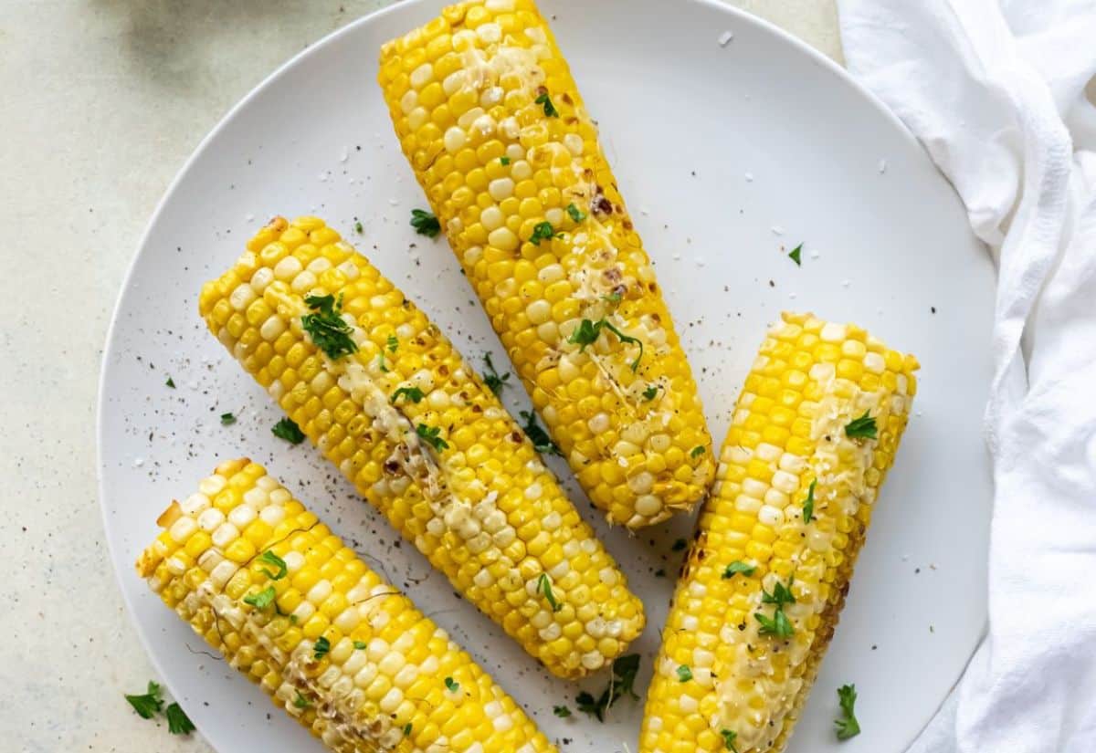 <p>Turn up the flavor with Blackstone Corn on the Cob! Sweet, juicy perfection cooked quick on your griddle. A must-have side dish for any occasion!<br><strong>Get the Recipe: </strong><a href="https://laraclevenger.com/blackstone-corn-on-the-cob/?utm_source=msn&utm_medium=page&utm_campaign=msn">Blackstone Corn on the Cob</a></p>