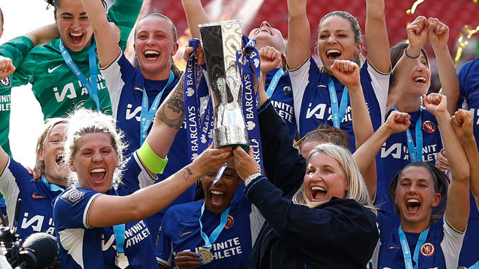 chelsea win record-breaking fifth women's super league title in a row in hayes' last match