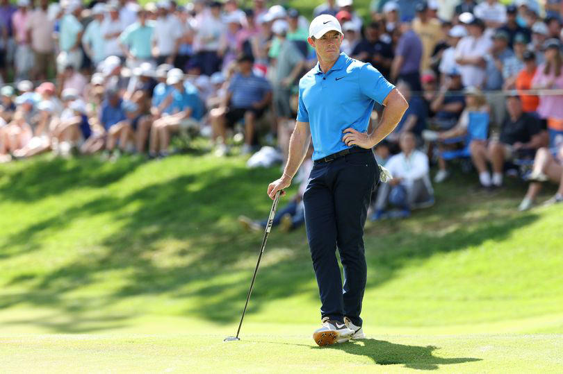 rory mcilroy left to rue six costly shots giving him uphill pga championship task