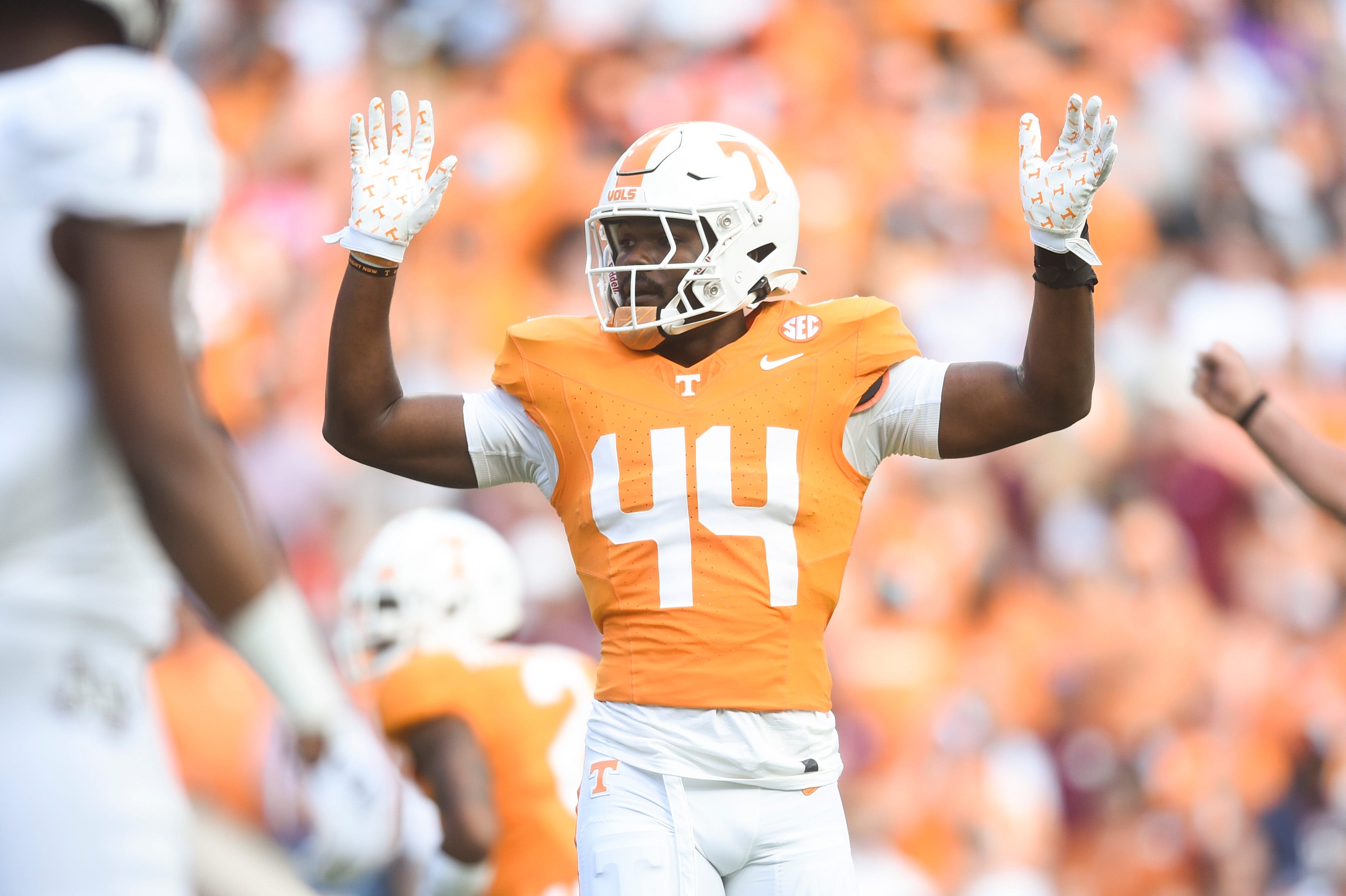 How A Connection From 15 Years Ago Led Elijah Herring From Tennessee To ...