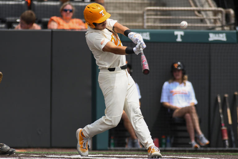 Tennessee's Hunter Ensley (9) hits the ball during a NCAA baseball game at Lindsey Nelson Stadium on Saturday, May 18, 2024. Tennessee won 4-1 against South Carolina.