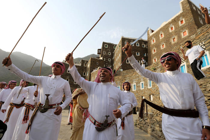 awakening the sleeping giant: how saudi arabia plans to attract more foreign tourists