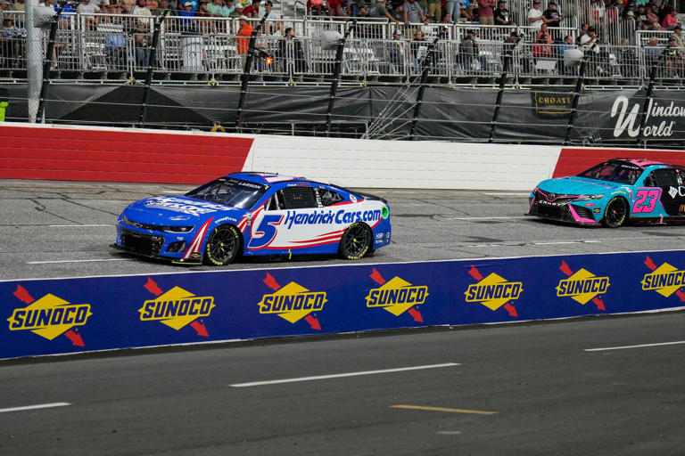 NASCAR Cup Series at Charlotte Starting lineup, TV schedule for Sunday