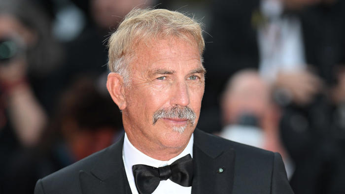 kevin costner 'selfishly' gave 'horizon' role to 15-year-old son: 'it was a smaller part'
