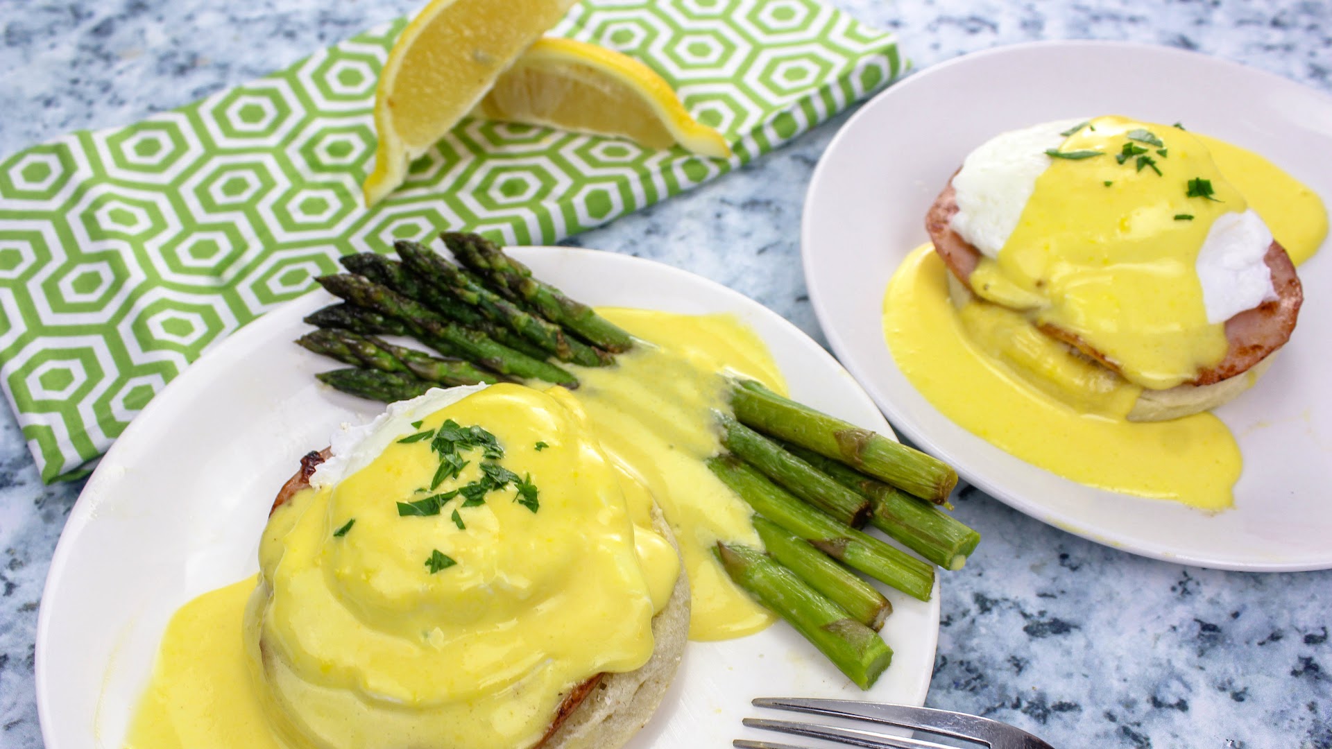 Hollandaise Sauce Is Divine With Its Creamy Texture And Lemony Flavor ...