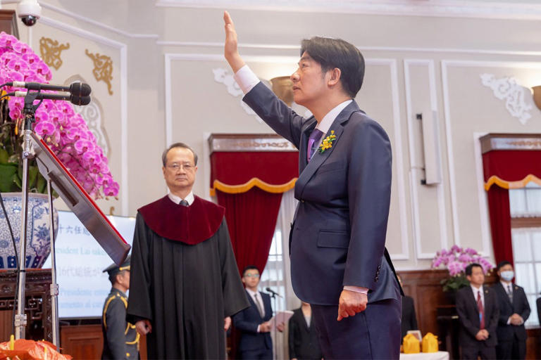 Beiktatták az új tajvani elnököt, aki Kína szerint háborút és hanyatlást hoz a régióra