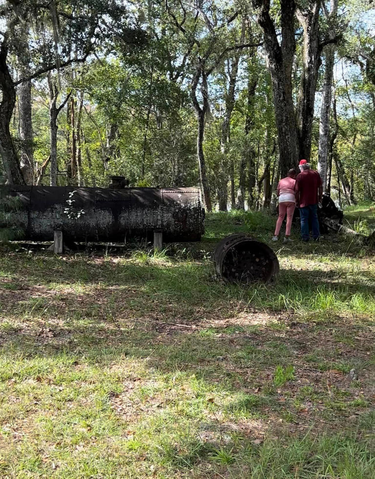 Commemoration honors history of the Battle of Negro Fort on the ...