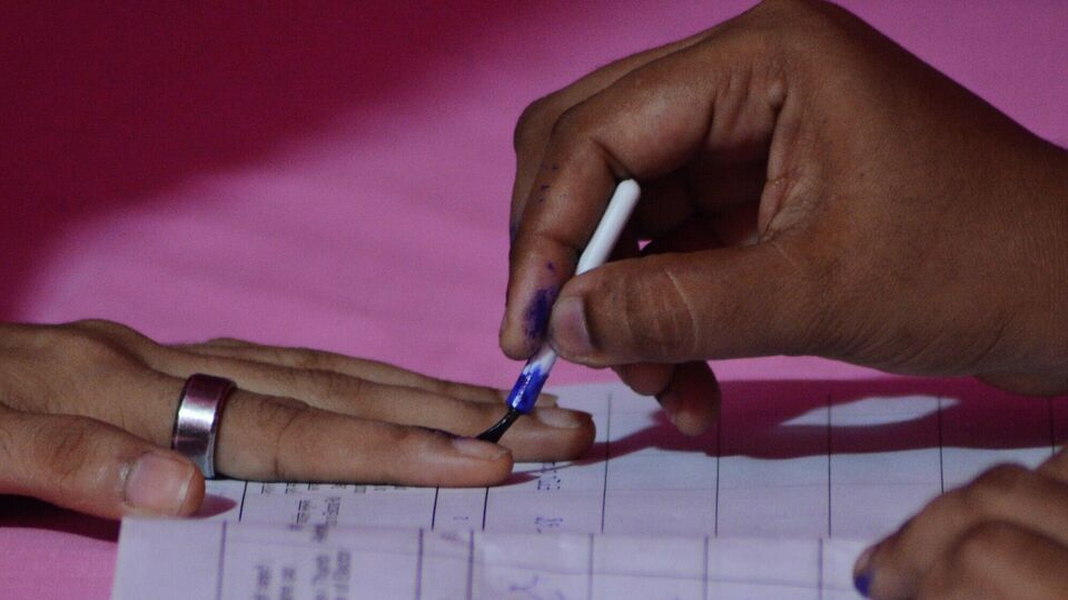 Maharashtra Records Lowest Voter Turnout Till 5 Pm In Phase 5 Lok Sabha ...