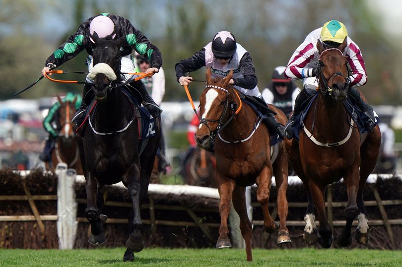Grand National 2025 tickets on sale now