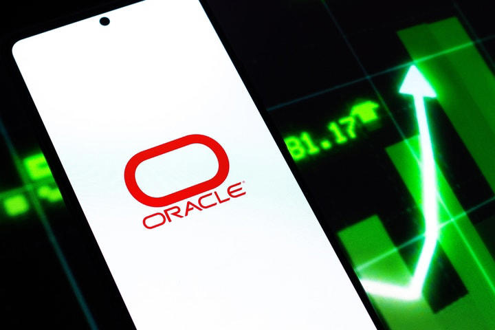 Oracle's $28B Gamble On Cerner's AI-Driven Health Records System Backfires