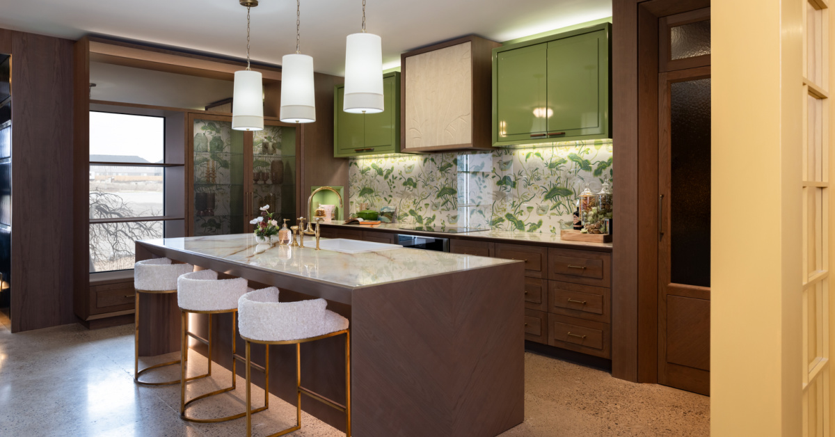 12 Kitchens That Show Why Green Cabinets are a Timeless Choice