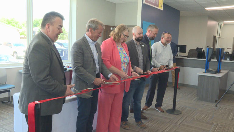 Officials host ribbon-cutting ceremony for new DMV location