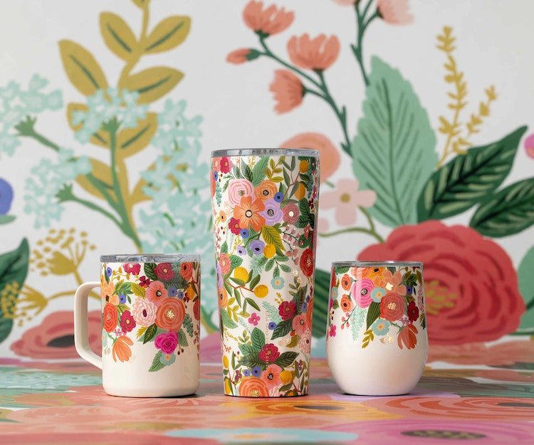Whether you’re looking for a travel coffee mug with a handle, a ceramic design, or an iced coffee tumbler, choosing to reuse is a kind and conscious step to show you care about our planet.