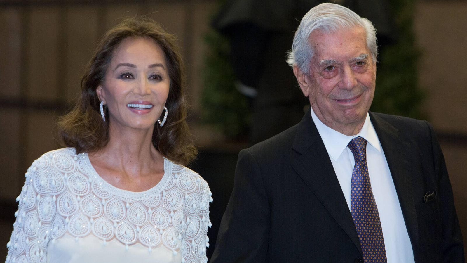 Un Libro Desvela Nuevos Detalles De La Ruptura De Isabel Preysler Y ...