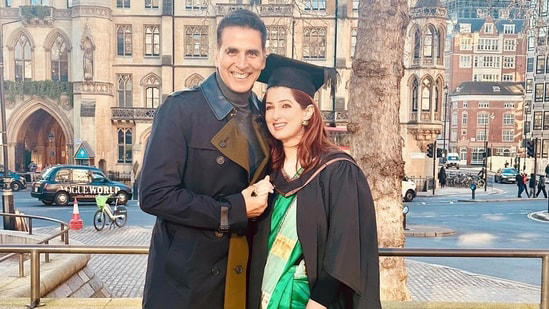 Twinkle Khanna with Akshay Kumar at her graduation from University of London.