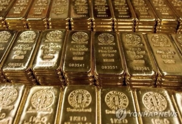 Gold Prices Hit All-Time High Amid Geopolitical Tensions And Fed Policy ...