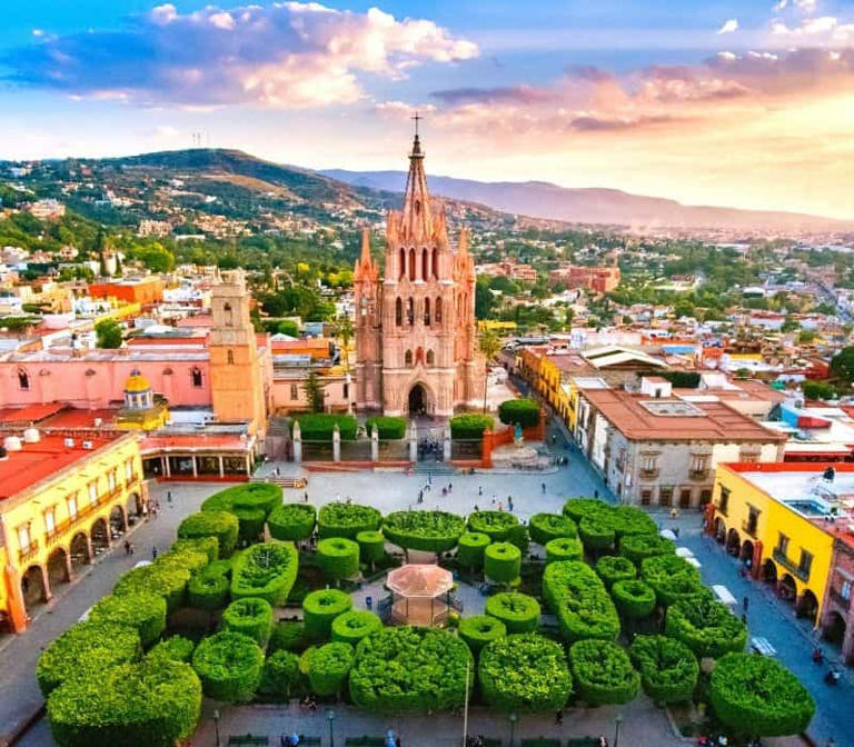 10 Stunning Mexican Towns You NEED On Your Bucket List