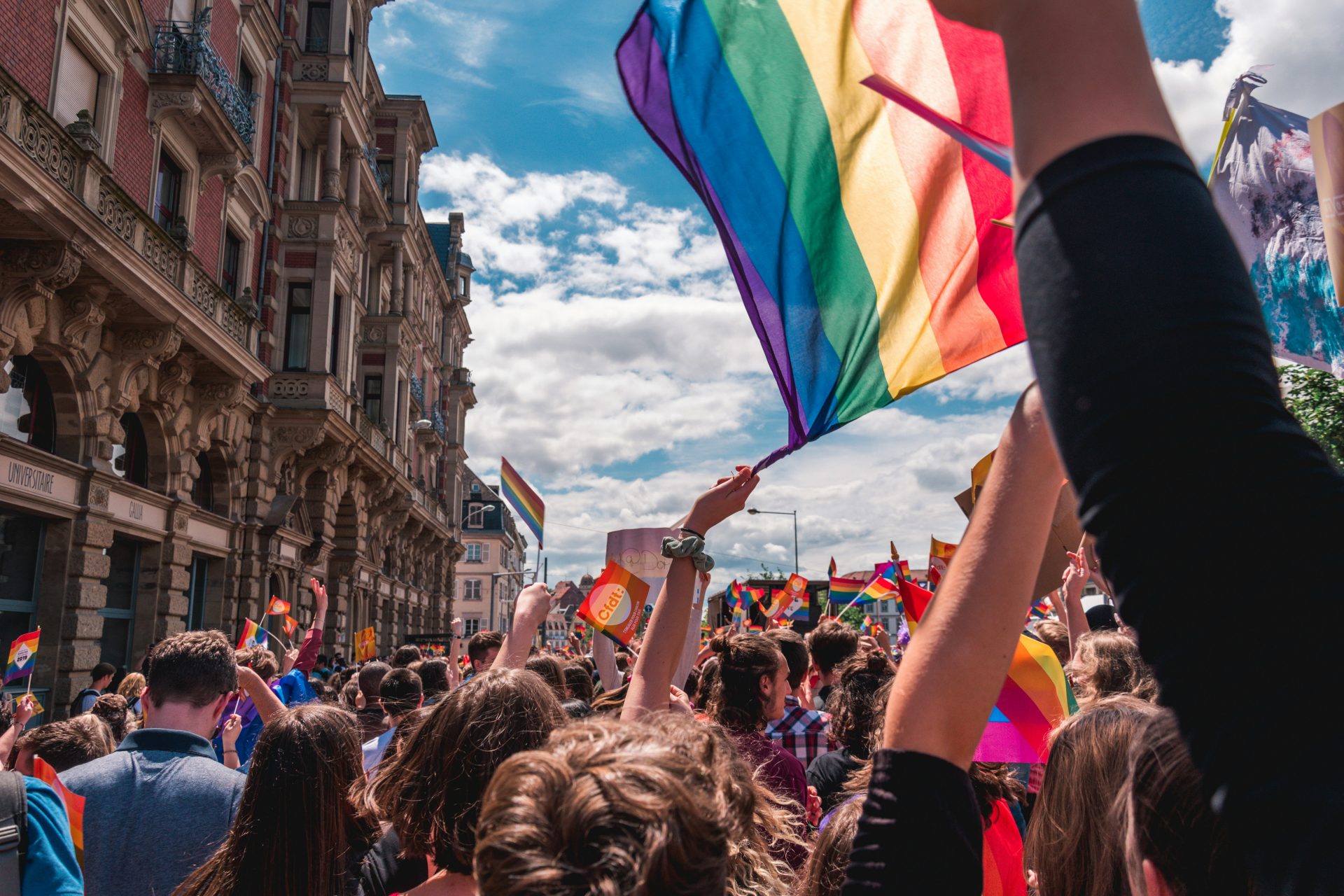 <p>However, warnings like this should not lead to a state of panic, the State Department argues. LGBTQ+ celebrations around the world are an achievement in universal rights that must be defended by actively participating in them.</p> <p>Image: Margaux Bellot / Unsplash</p>