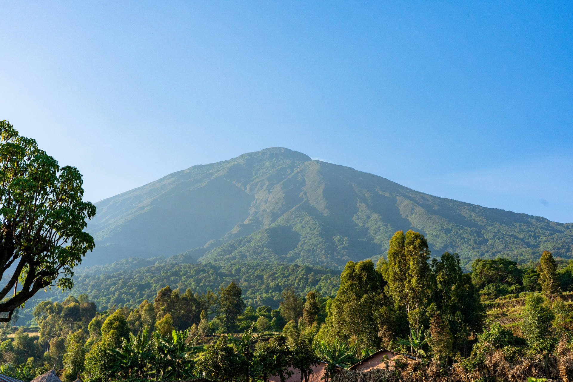 Mountains that cross international borders