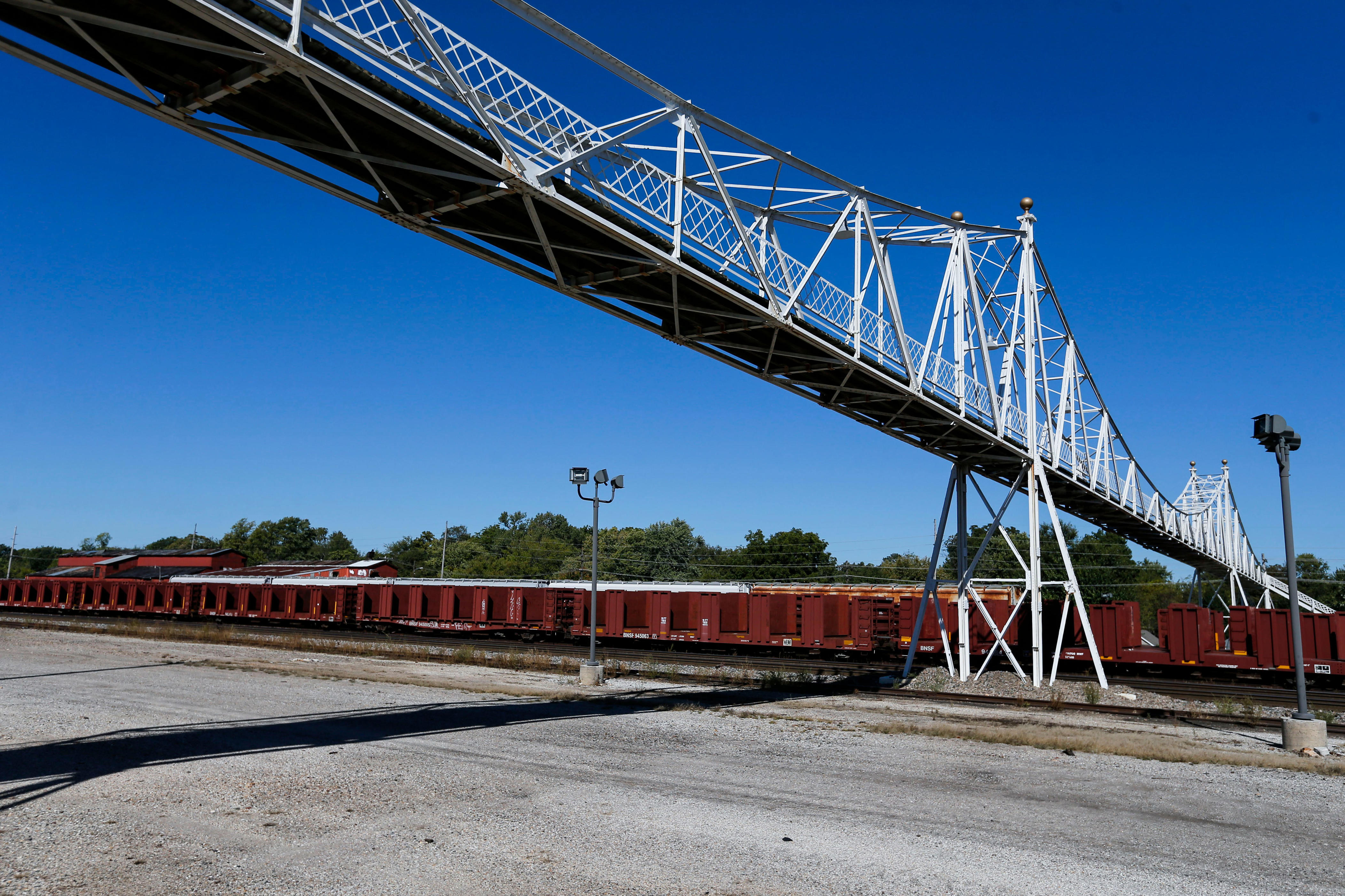 Jefferson Avenue Footbridge Rehabilitation To Move Forward With Full ...